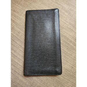 Louis Vuitton long wallet taiga leather BRAZZA WALLET